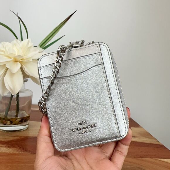NWT Coach Leather Zip Card Case - Picture 4 of 6